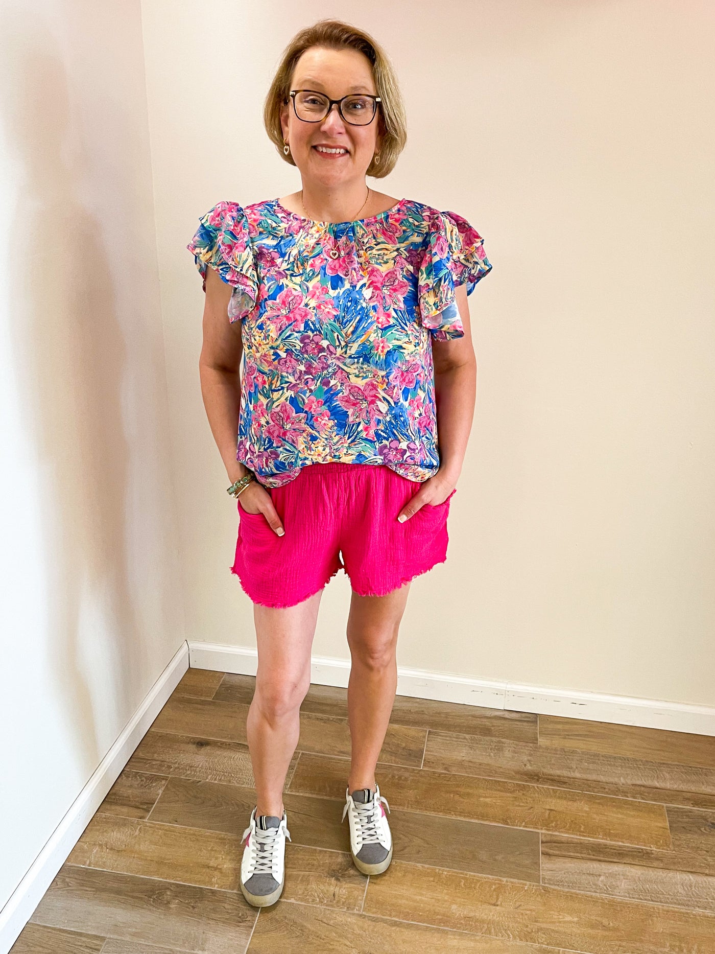 Evie Gauze Shorts (Hot Pink)