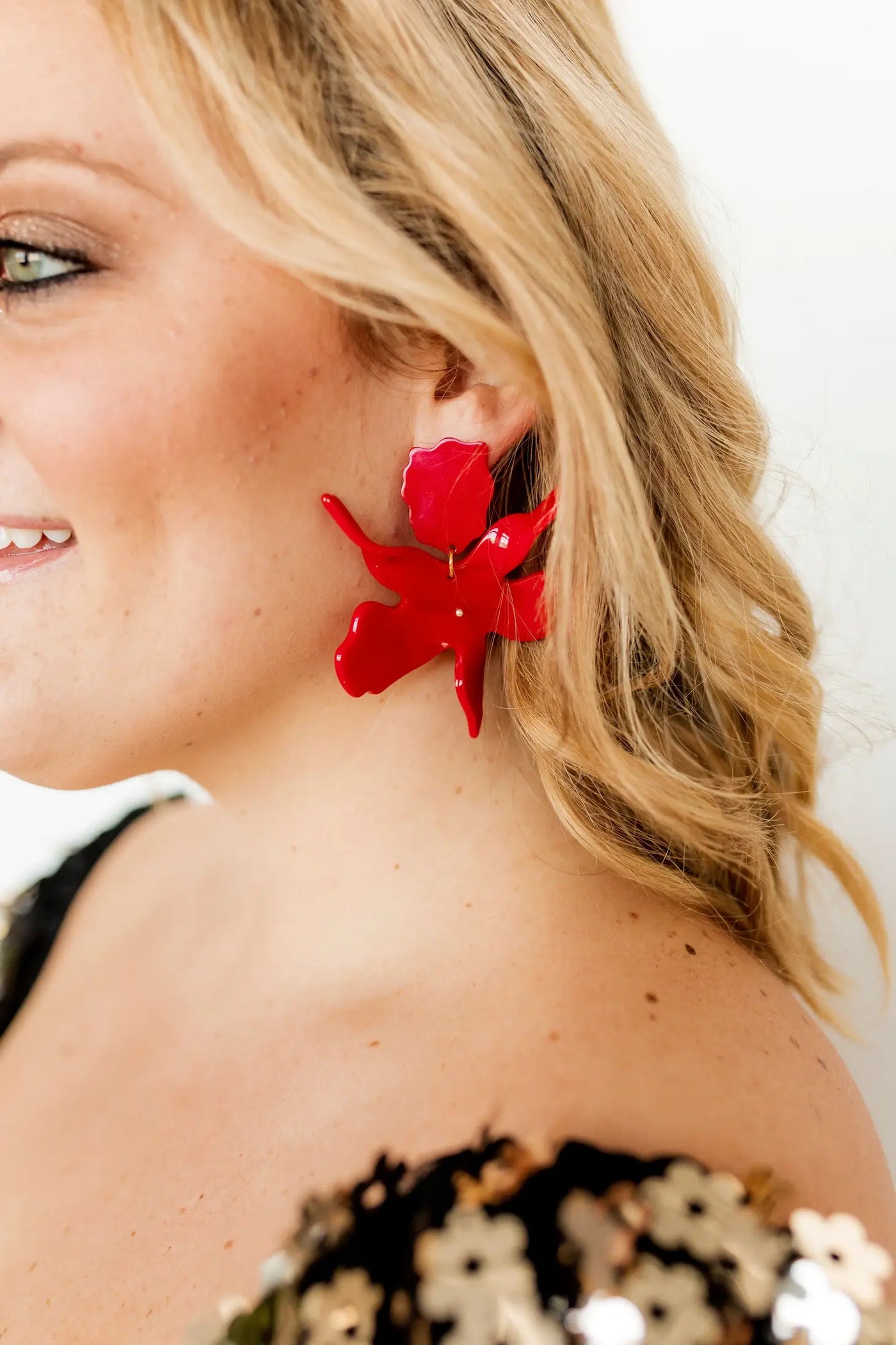 Flower Earrings (Scarlet)