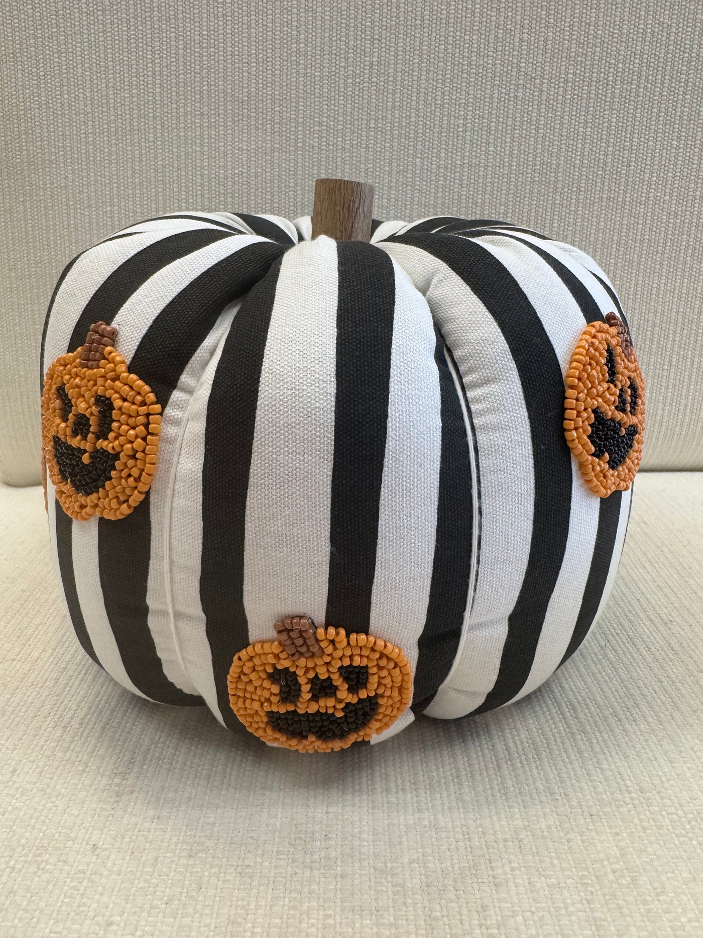 Halloween Beaded Pumpkin (Pumpkin)